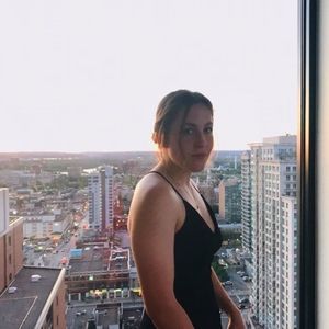 Meet your Posher, Lauren